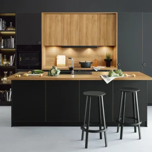 Xristina Strato matt 03